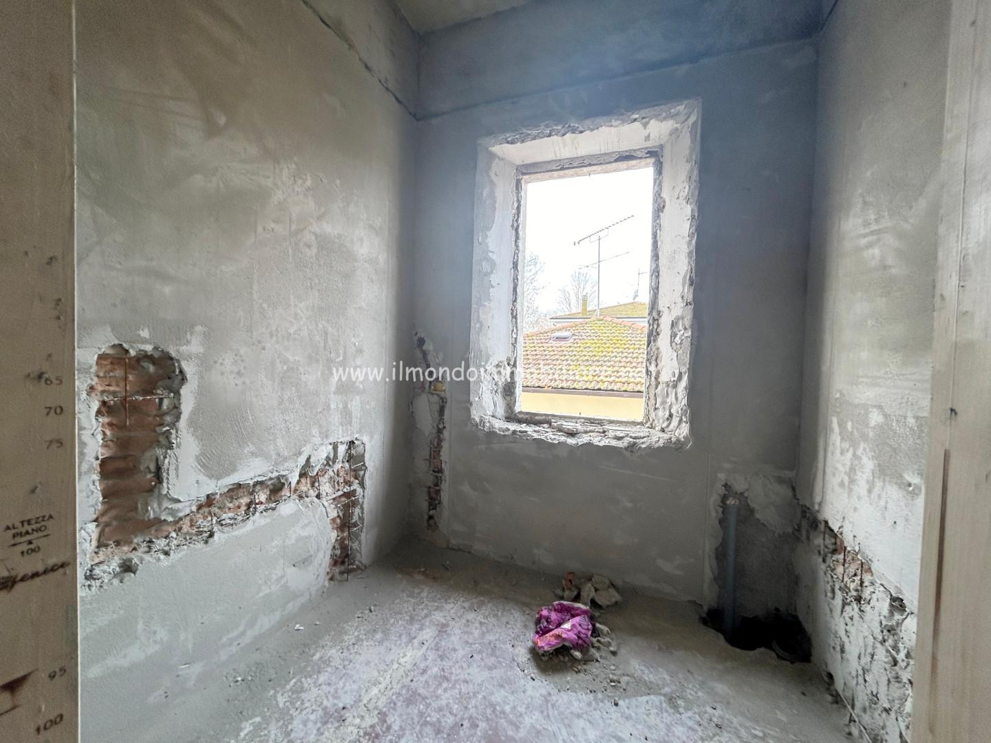 Immagine 13 di Appartamento in vendita  a Rosignano Marittimo