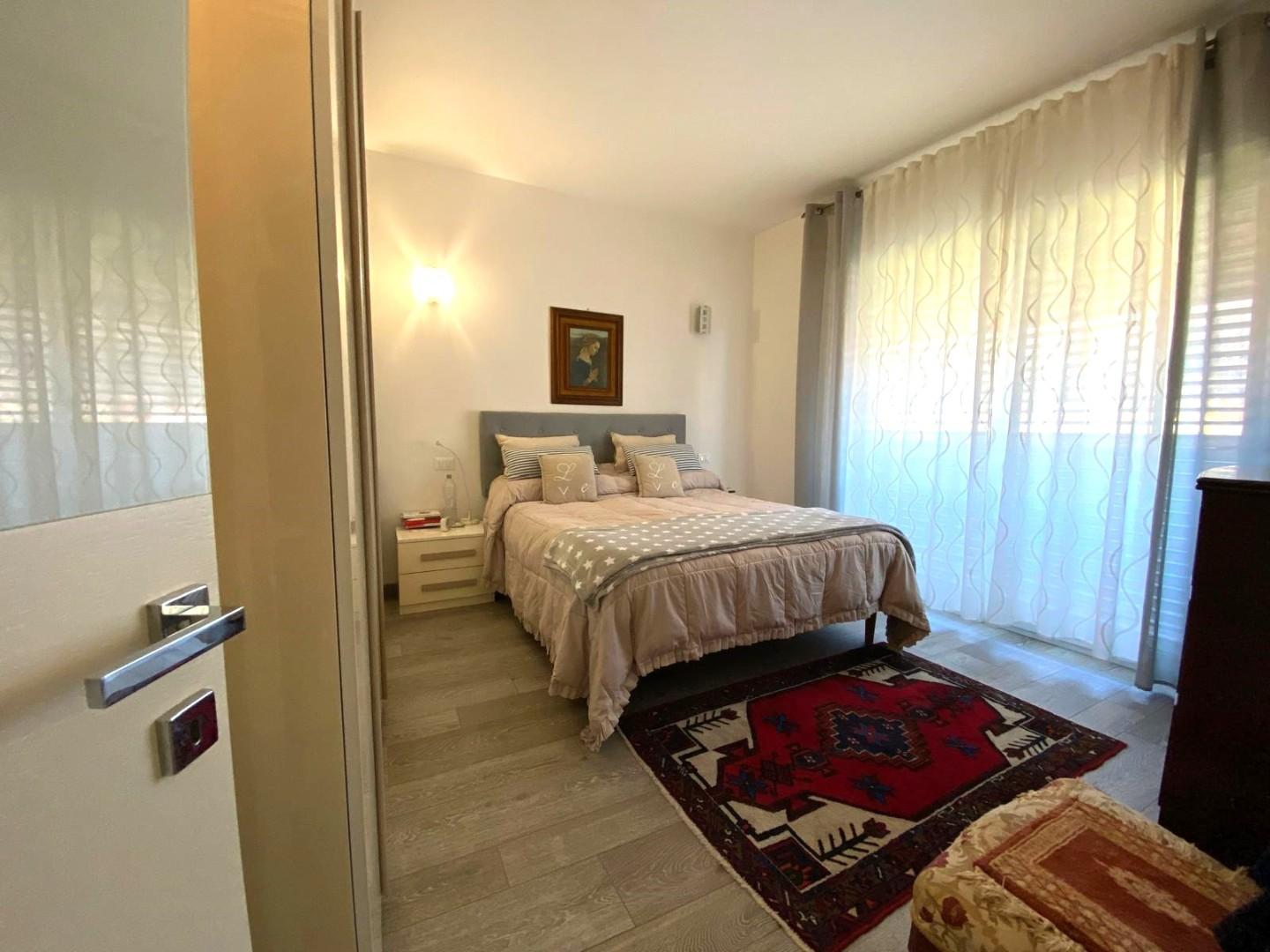 Immagine 7 di Appartamento in vendita  a Massa