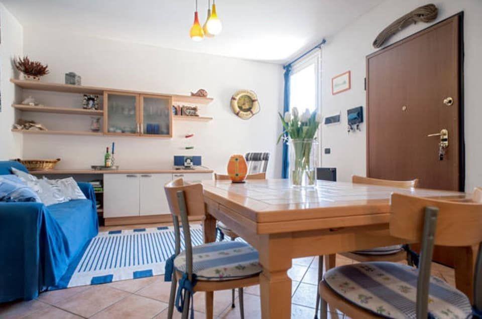 Immagine 16 di Appartamento in vendita  a Ameglia