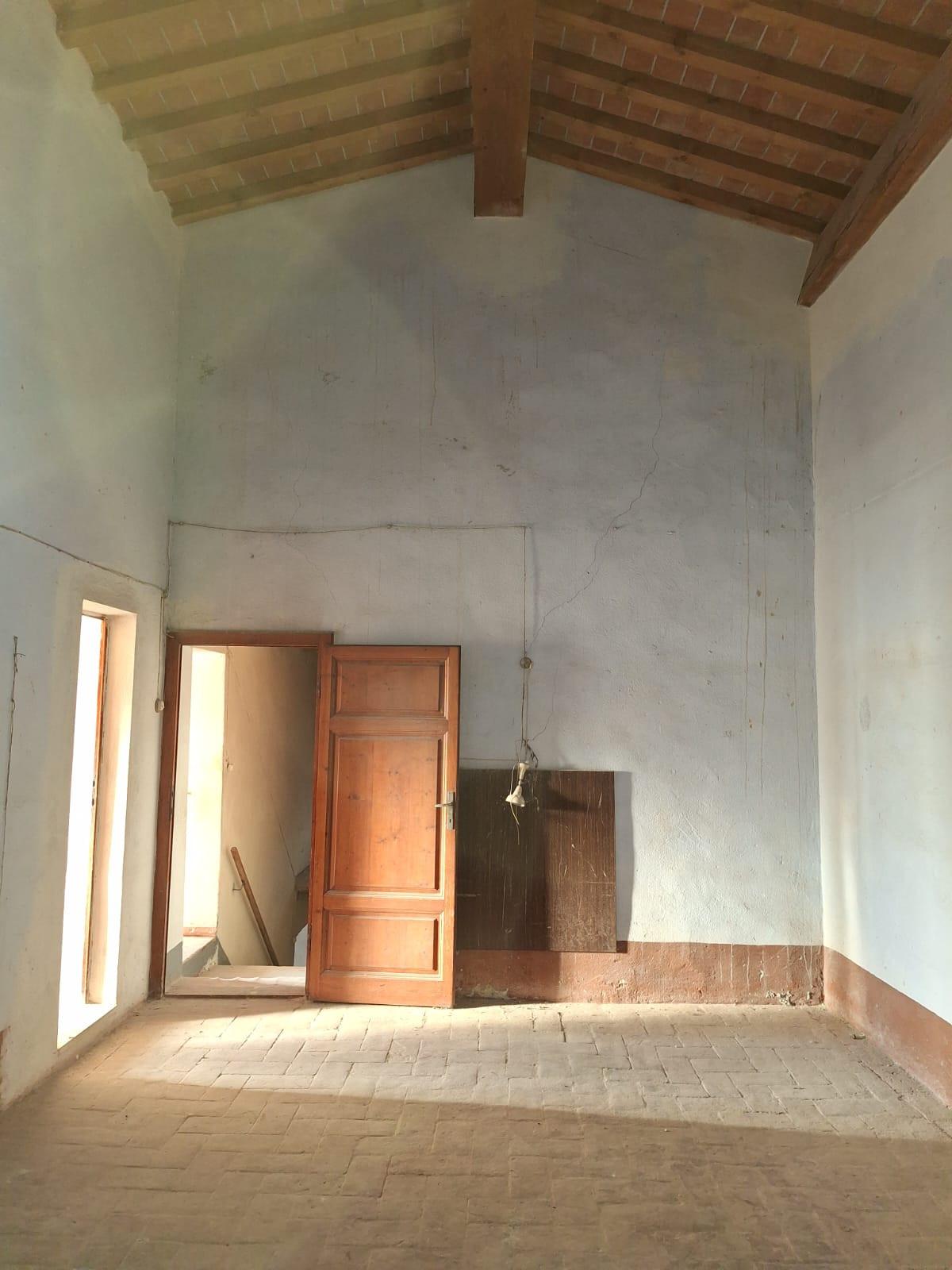Immagine 21 di Rustico / casale in vendita  a Cascina