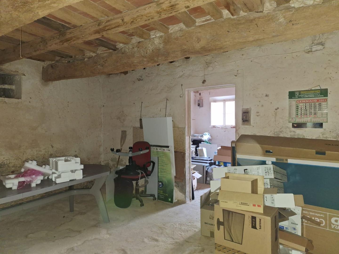 Immagine 33 di Rustico / casale in vendita  a Cascina