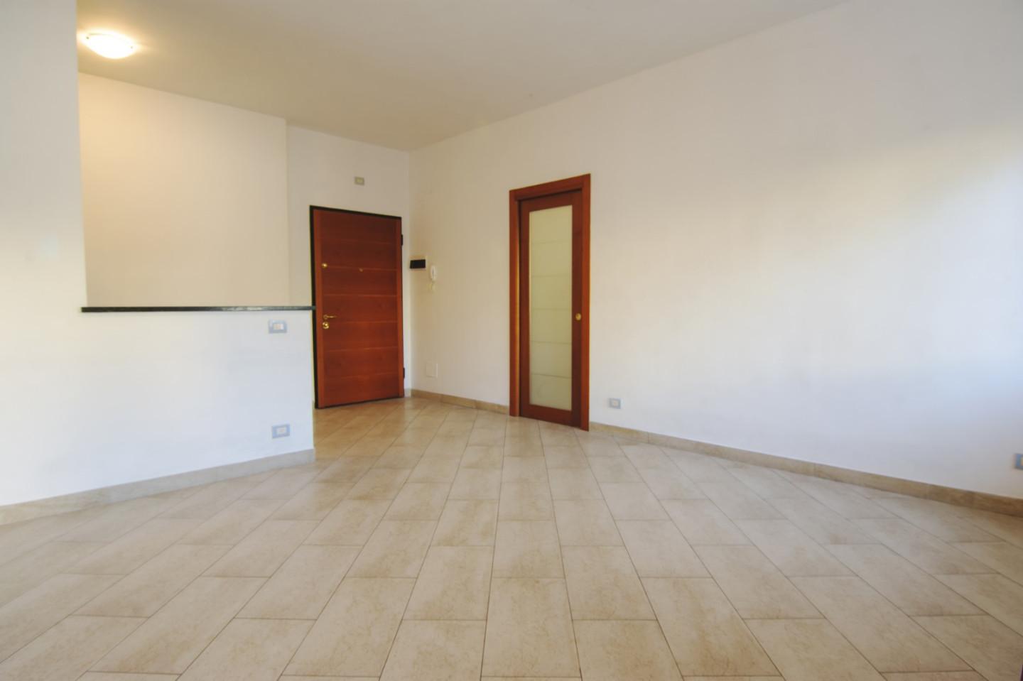 Immagine 2 di Appartamento in vendita  a Livorno