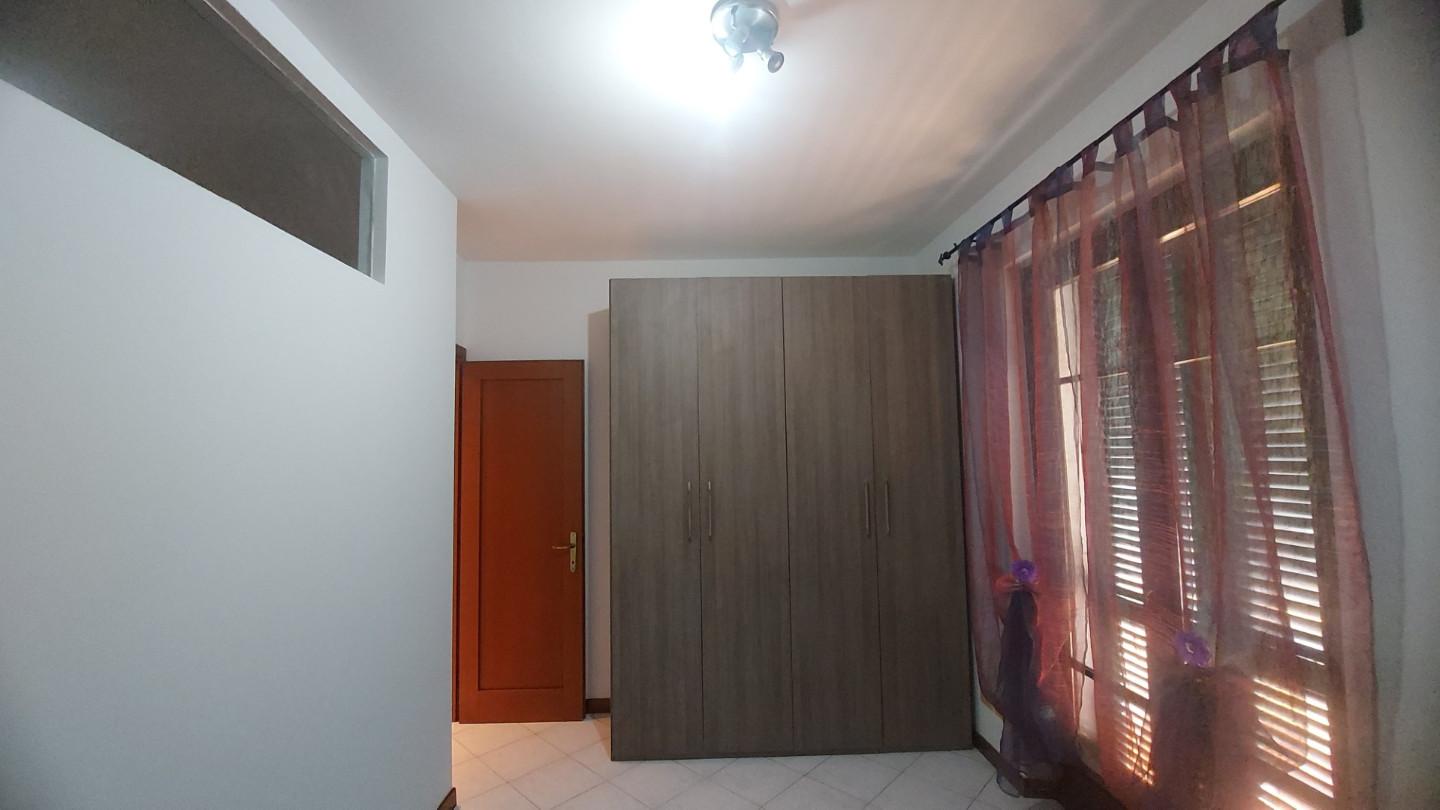 Immagine 12 di Villetta a schiera in vendita  a Massa