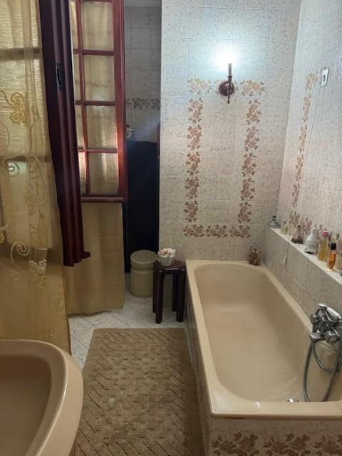 Immagine 12 di Villa in vendita  a San Giuliano Terme