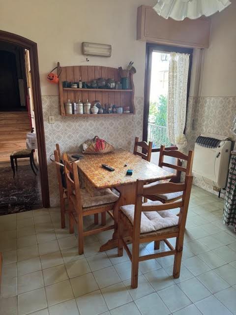 Immagine 8 di Villa in vendita  a San Giuliano Terme