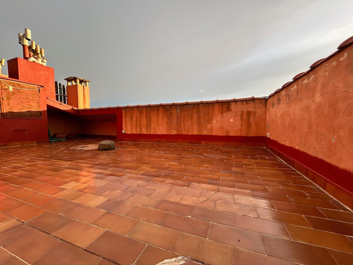 Immagine 27 di Appartamento in vendita  a Livorno