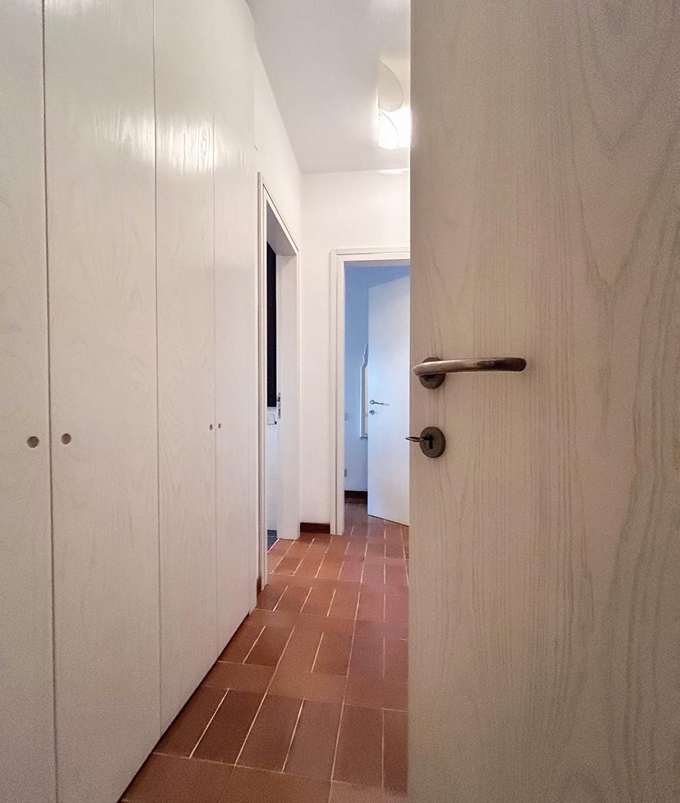 Immagine 15 di Appartamento in vendita  a Livorno