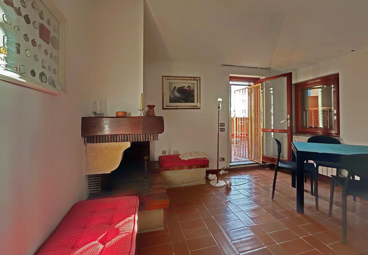 Immagine 26 di Appartamento in vendita  a Livorno