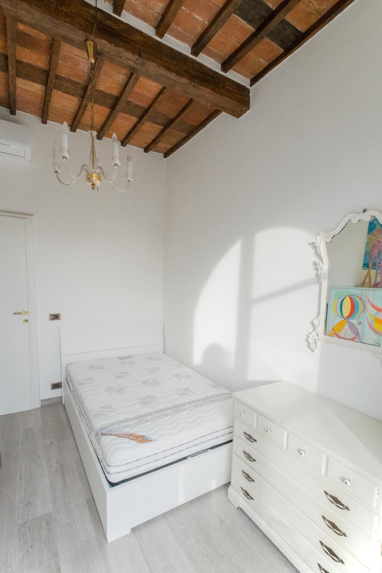 Immagine 20 di Villa in affitto  a Forte Dei Marmi