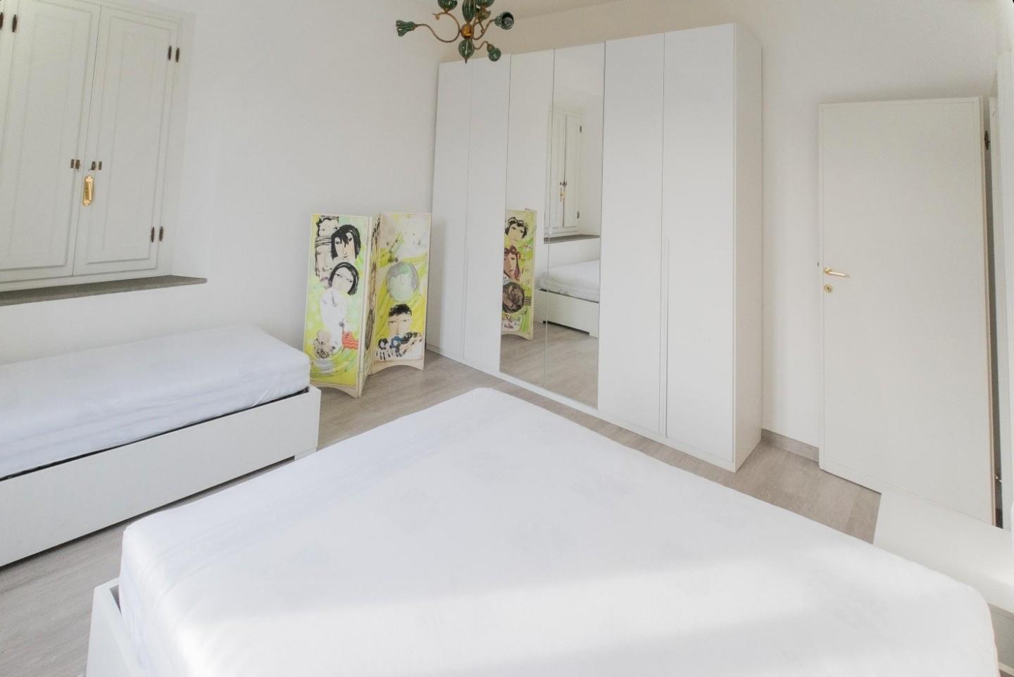 Immagine 18 di Villa in affitto  a Forte Dei Marmi