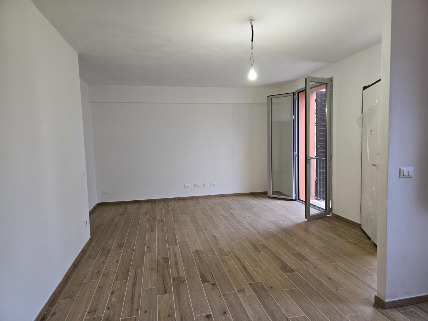 Immagine 3 di Appartamento in vendita  a Colle Di Val D'elsa