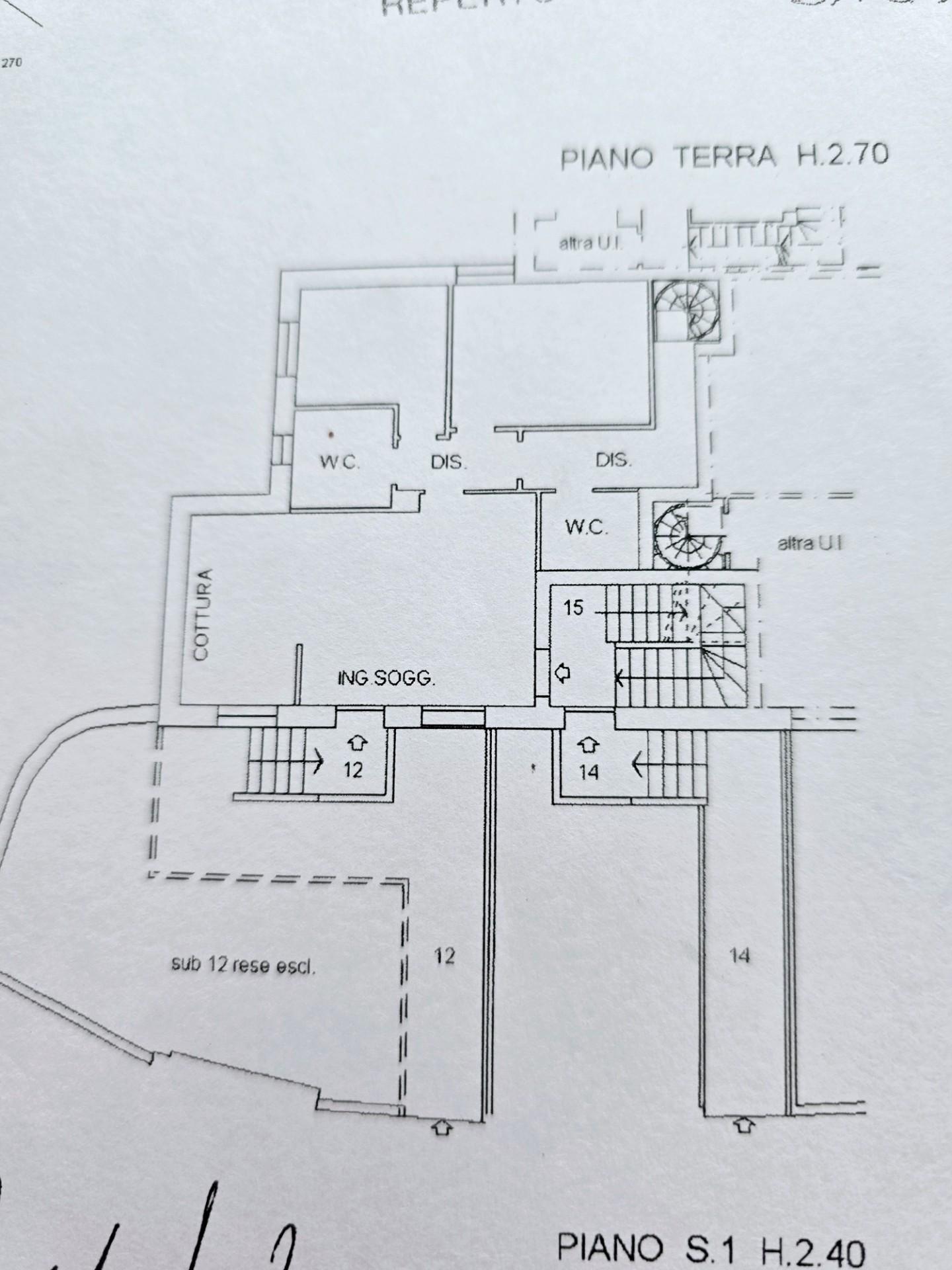 Immagine 19 di Appartamento in vendita  a Colle Di Val D'elsa