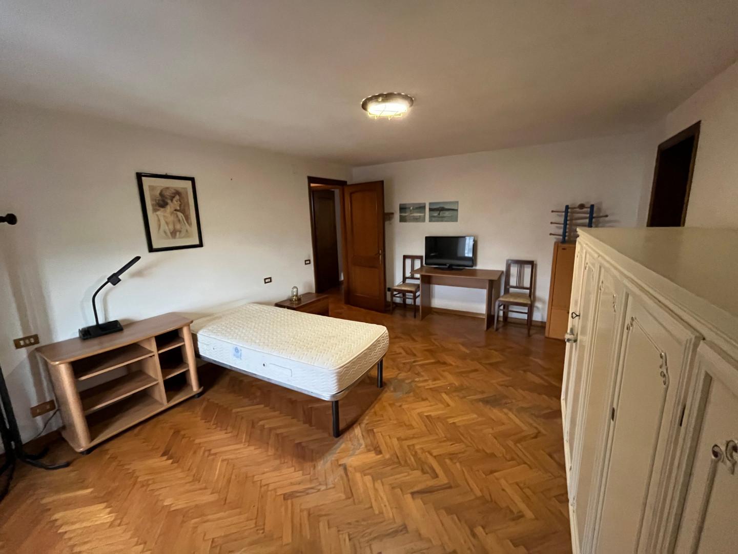 Immagine 26 di Rustico / casale in vendita  a Calci