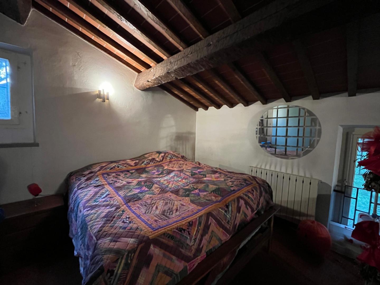 Immagine 4 di Rustico / casale in vendita  a Calci