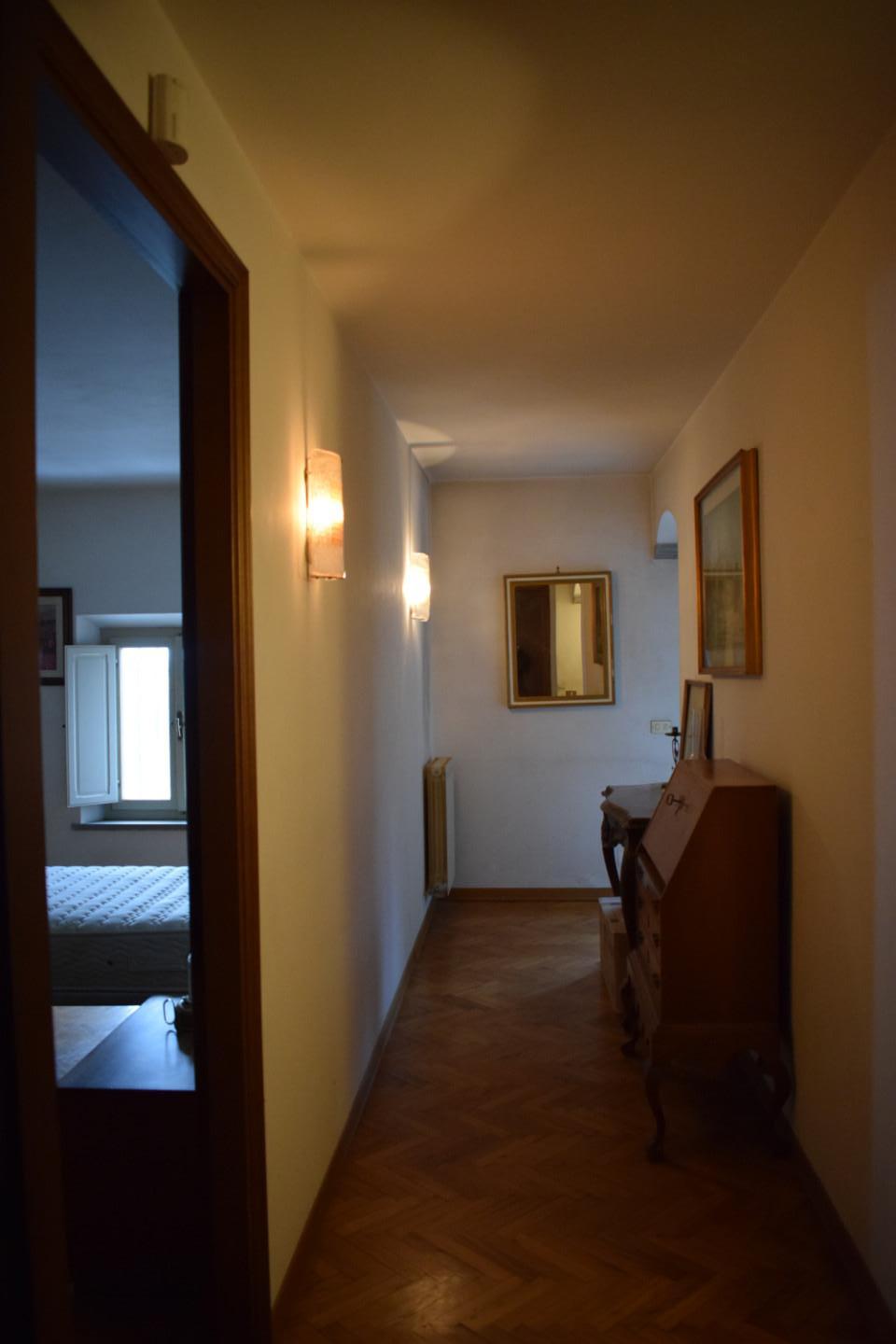 Immagine 30 di Rustico / casale in vendita  a Calci