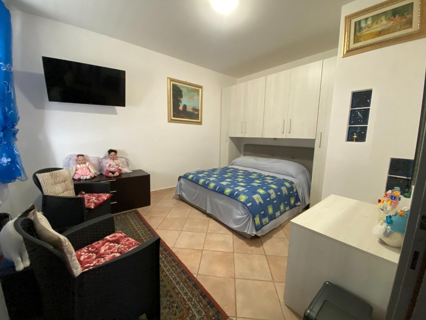 Immagine 9 di Appartamento in vendita  a Campiglia Marittima