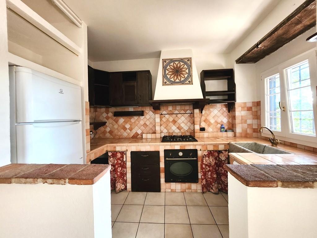 Immagine 28 di Porzione di casa in vendita  a Lucca