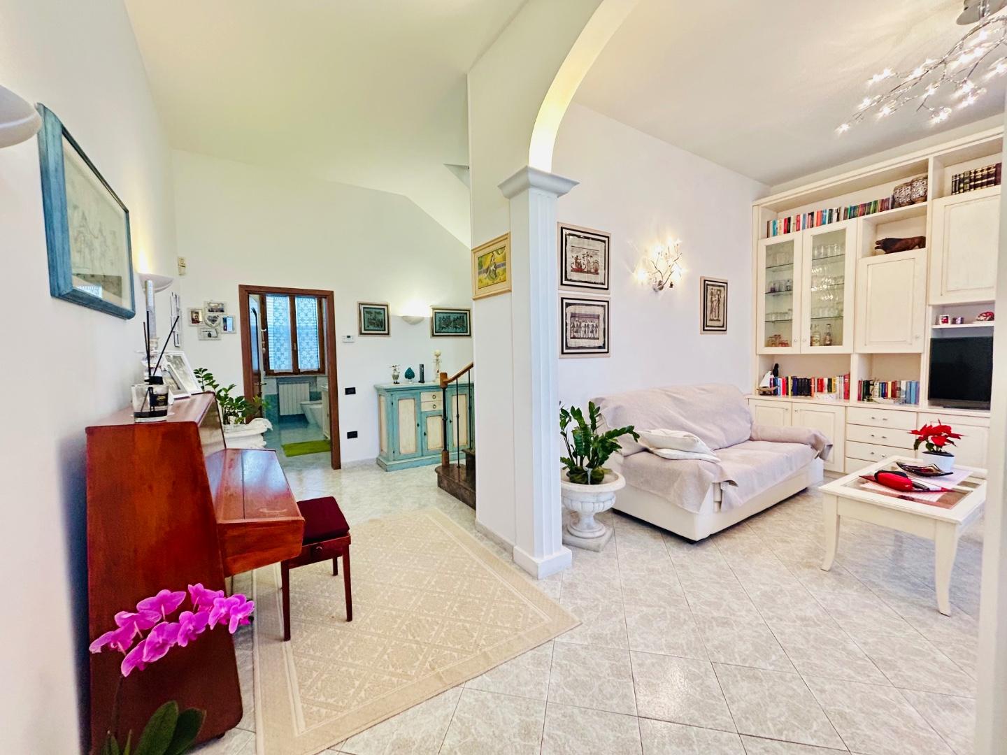 Immagine 2 di Terratetto in vendita  a Empoli