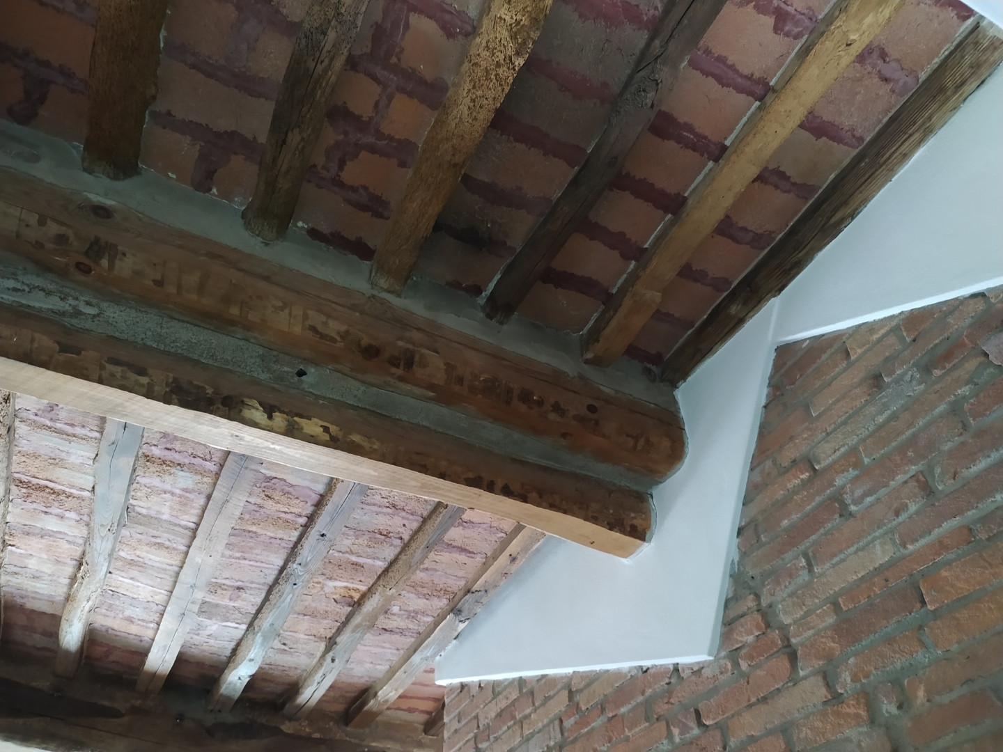 Immagine 18 di Locale commerciale in vendita  a Cascina