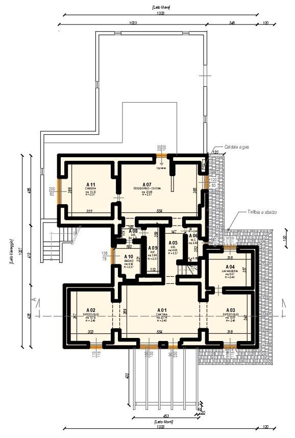 Immagine 26 di Casa bifamiliare in vendita  a Montignoso