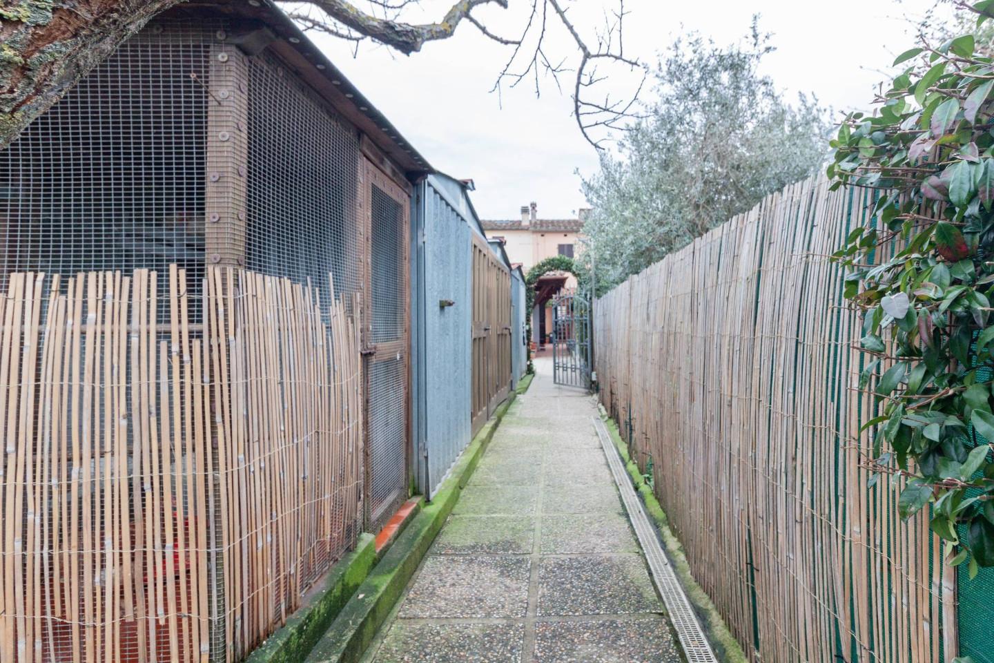 Immagine 27 di Terratetto in vendita  a Cascina