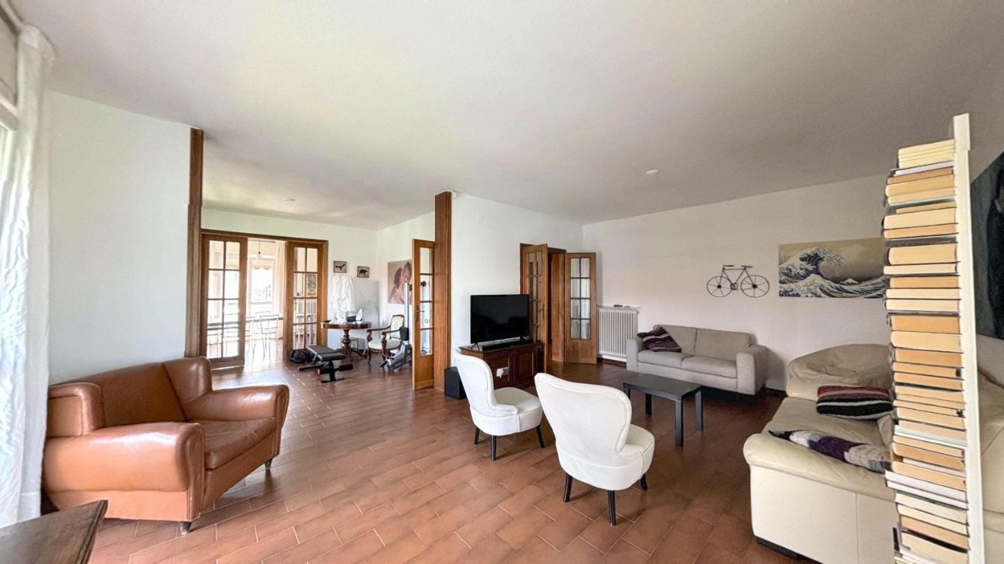 Immagine 14 di Appartamento in vendita  a Pisa