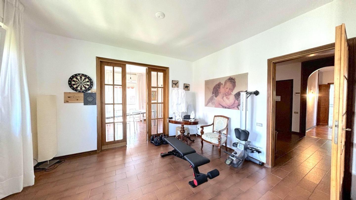 Immagine 4 di Appartamento in vendita  a Pisa