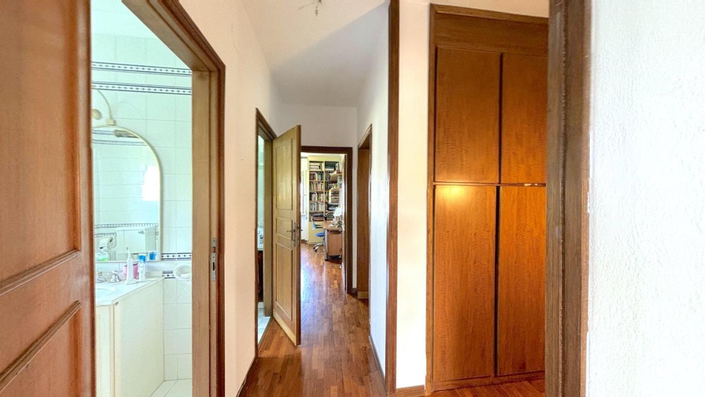 Immagine 11 di Appartamento in vendita  a Pisa