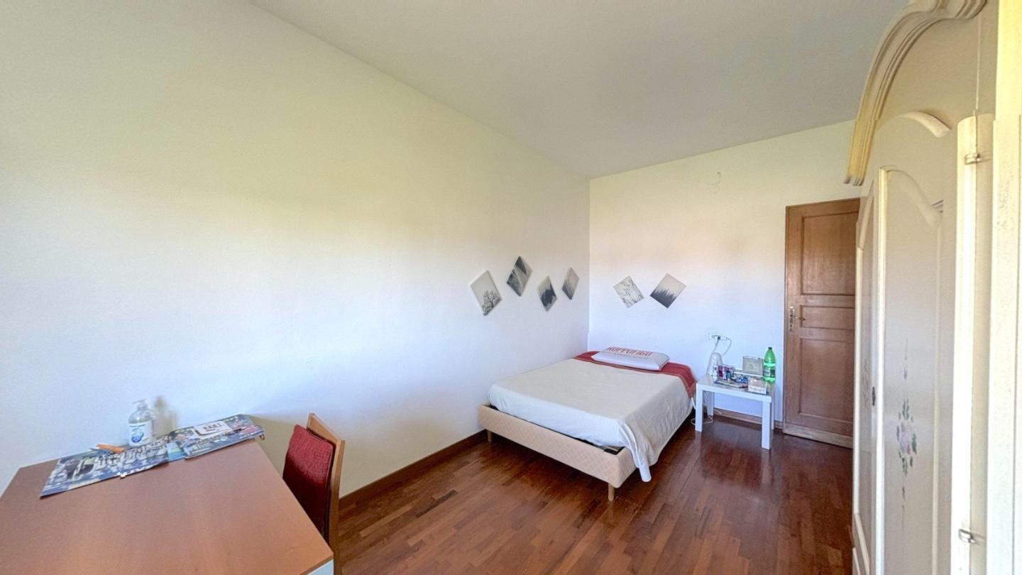 Immagine 5 di Appartamento in vendita  a Pisa