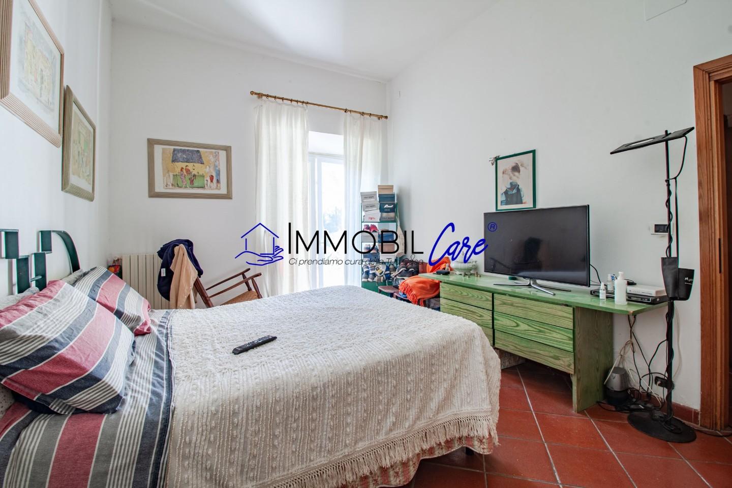 Immagine 20 di Appartamento in vendita  a Livorno