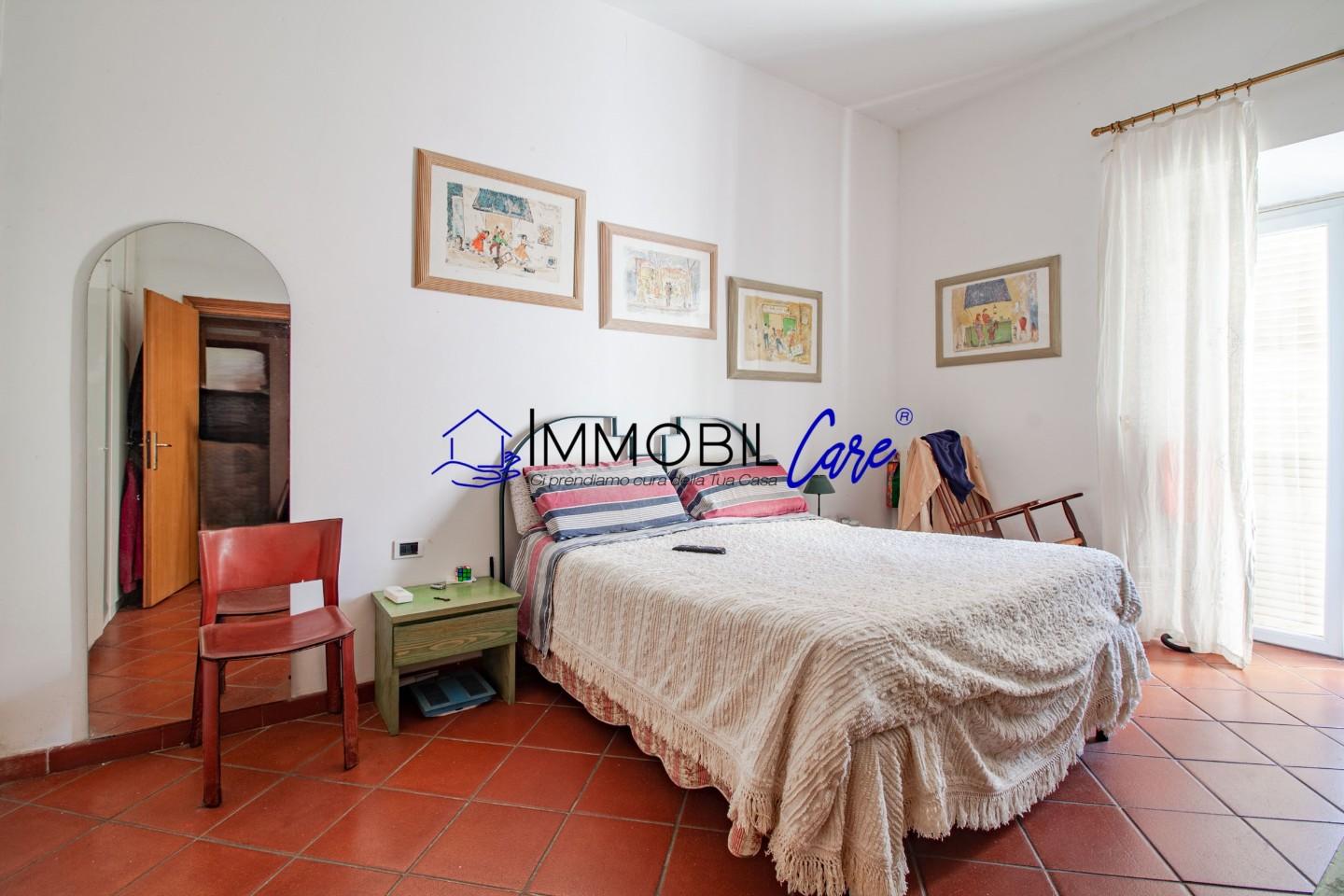 Immagine 19 di Appartamento in vendita  a Livorno