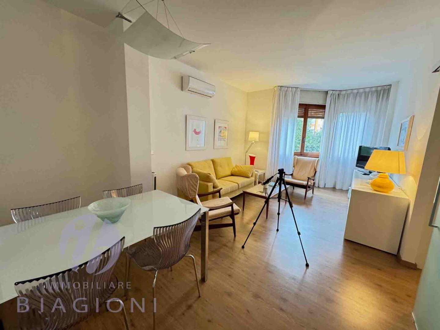 Immagine 8 di Appartamento in vendita  a Forte Dei Marmi