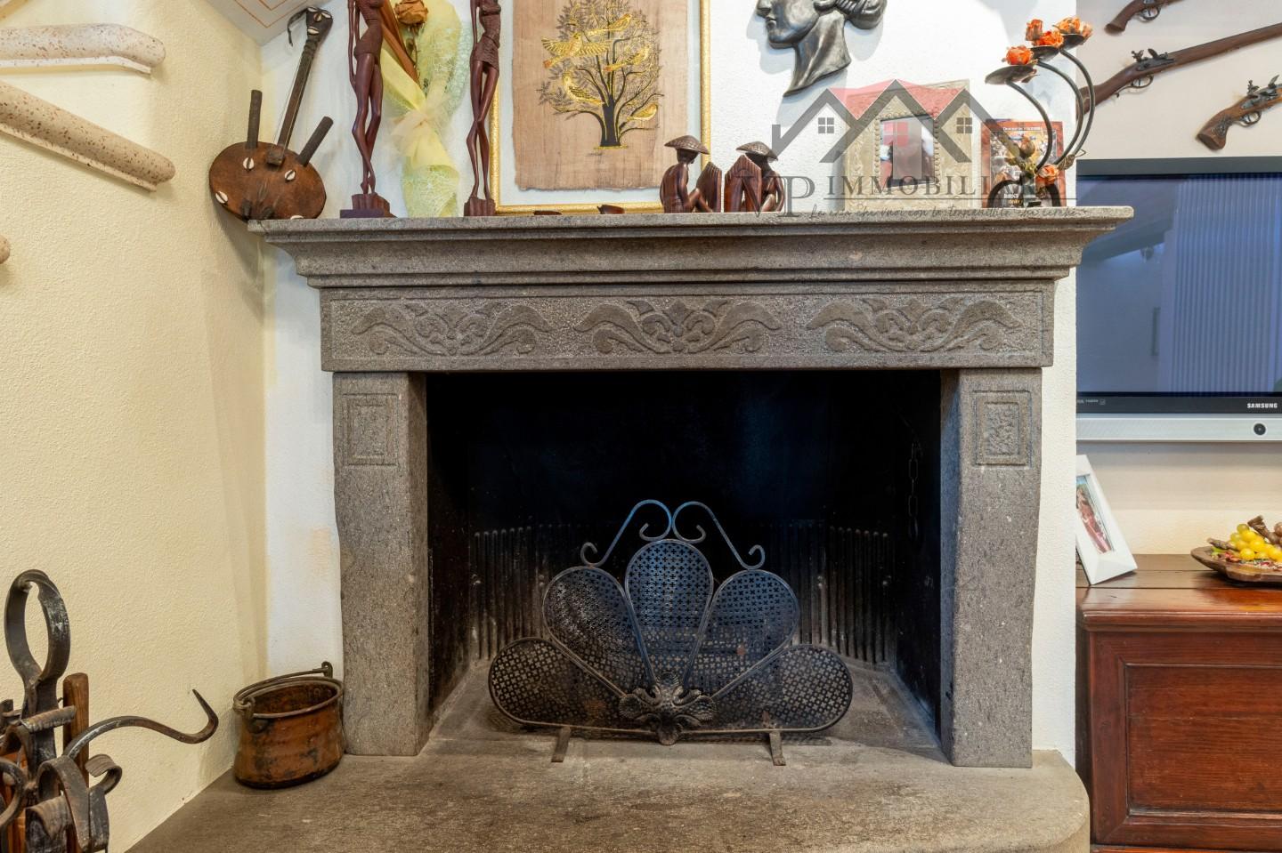 Immagine 16 di Casa indipendente in vendita  a Volterra