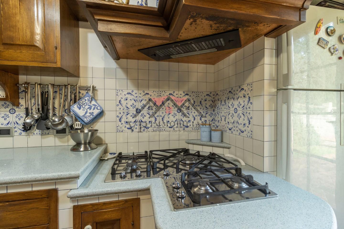 Immagine 28 di Casa indipendente in vendita  a Volterra