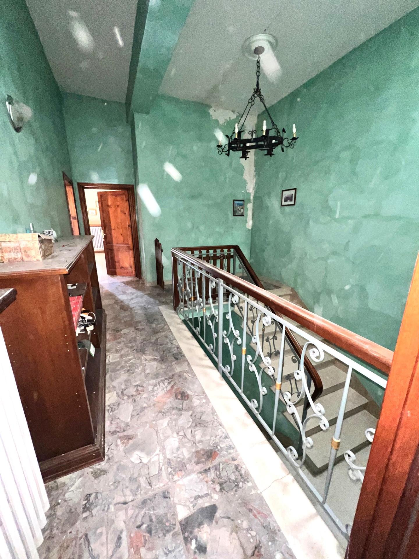 Immagine 37 di Appartamento in vendita  a Montelupo Fiorentino