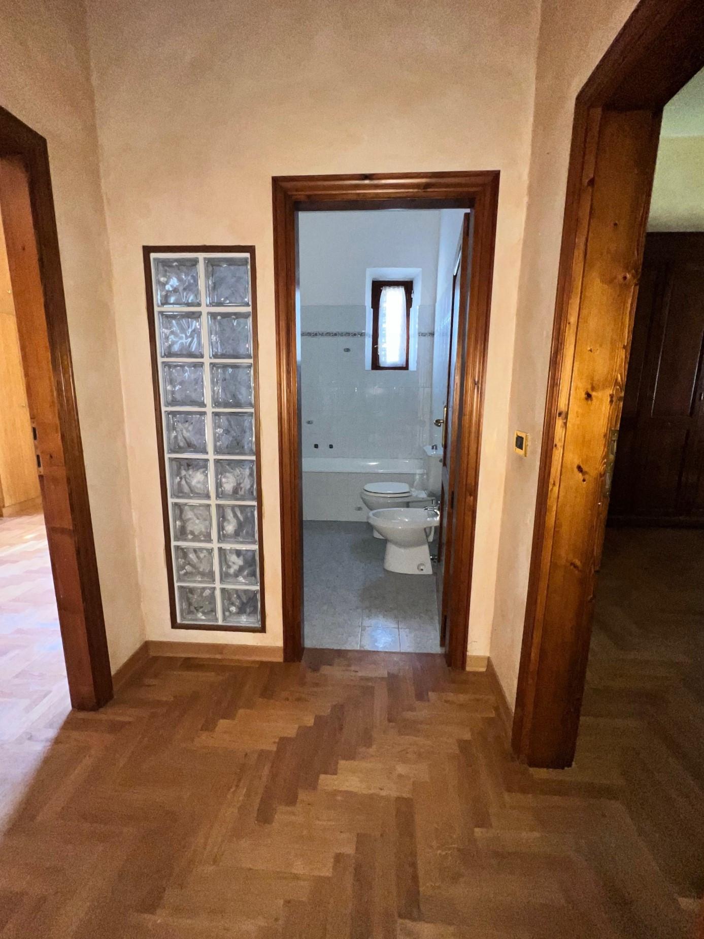 Immagine 19 di Appartamento in vendita  a Montelupo Fiorentino