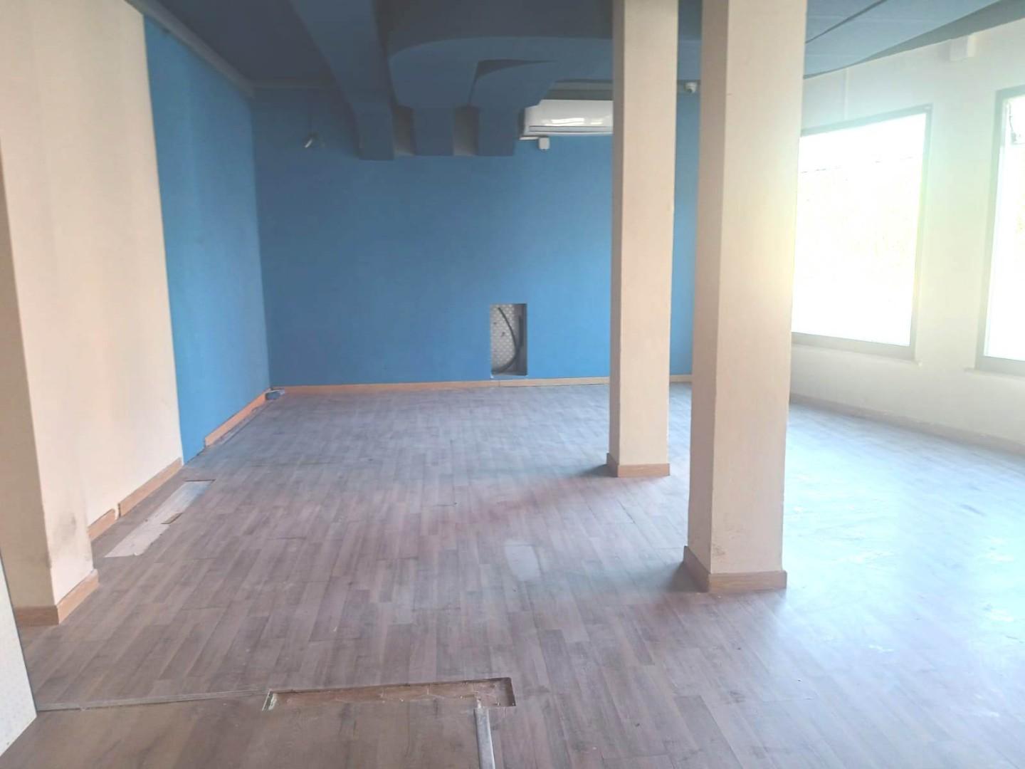 Immagine 4 di Locale commerciale in vendita  a Vicopisano