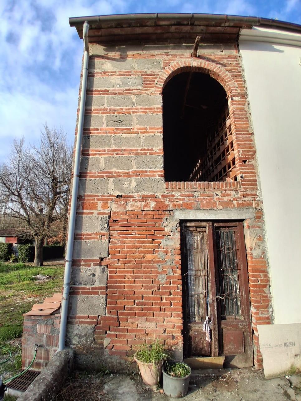 Immagine 6 di Terratetto in vendita  a Capannori