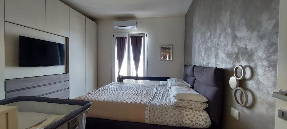 Immagine 9 di Villetta a schiera in vendita  a Pistoia