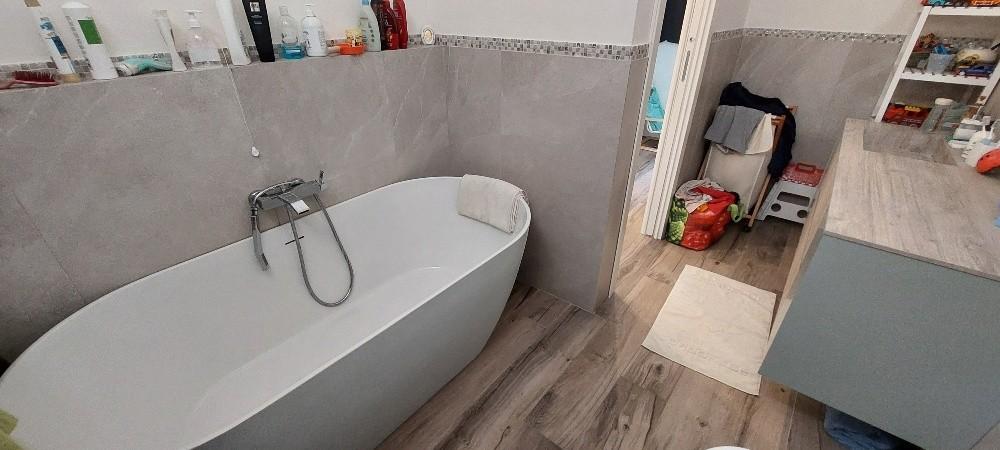 Immagine 18 di Villetta a schiera in vendita  a Pistoia