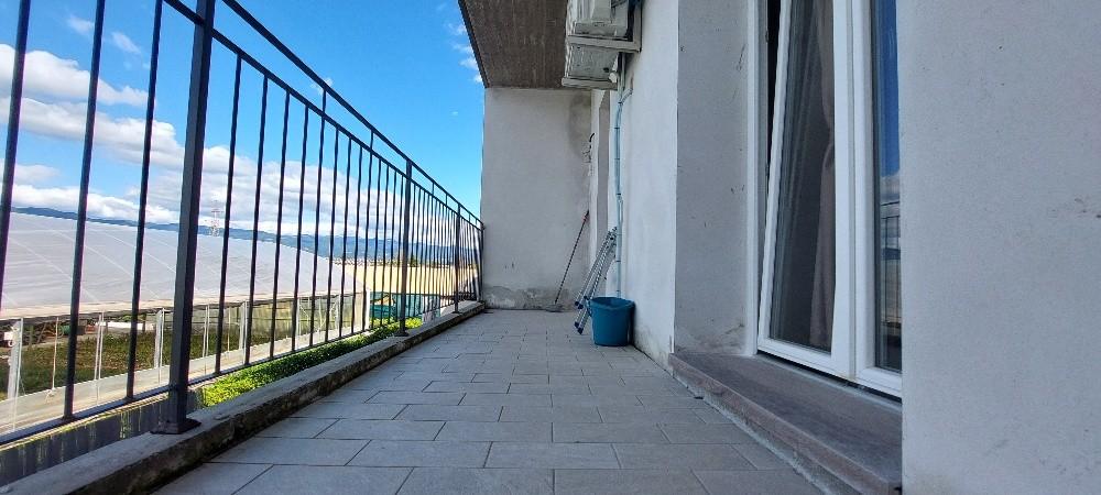 Immagine 14 di Villetta a schiera in vendita  a Pistoia