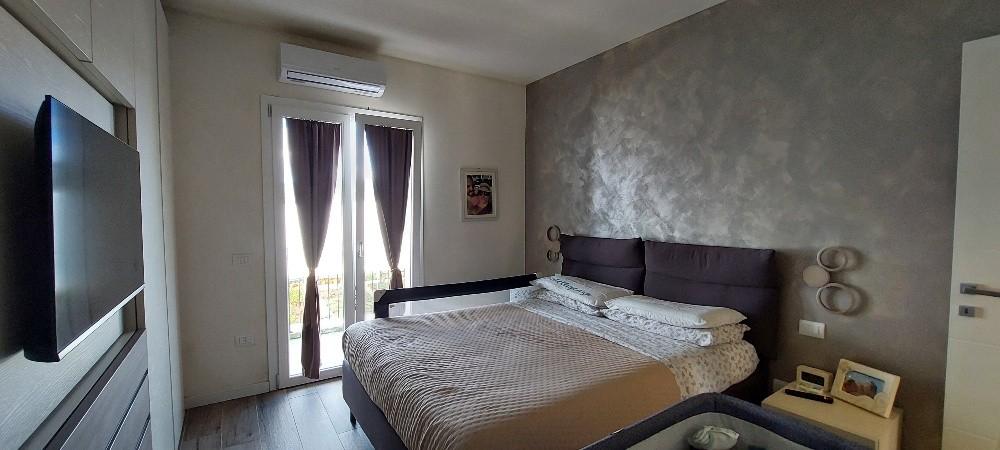 Immagine 6 di Villetta a schiera in vendita  a Pistoia