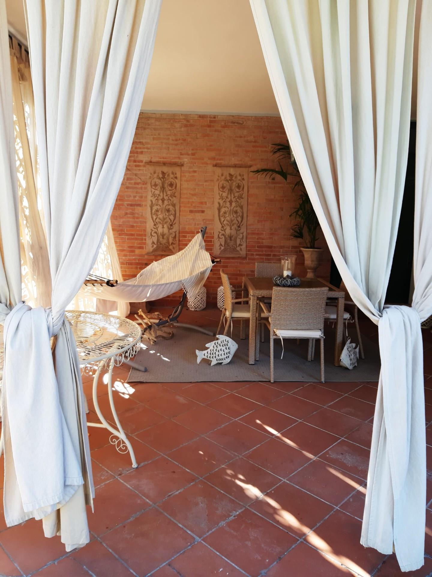 Immagine 6 di Casa bifamiliare in affitto  a Ameglia