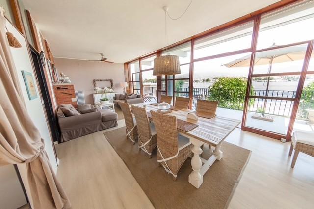 Immagine 1 di Casa bifamiliare in affitto  a Ameglia