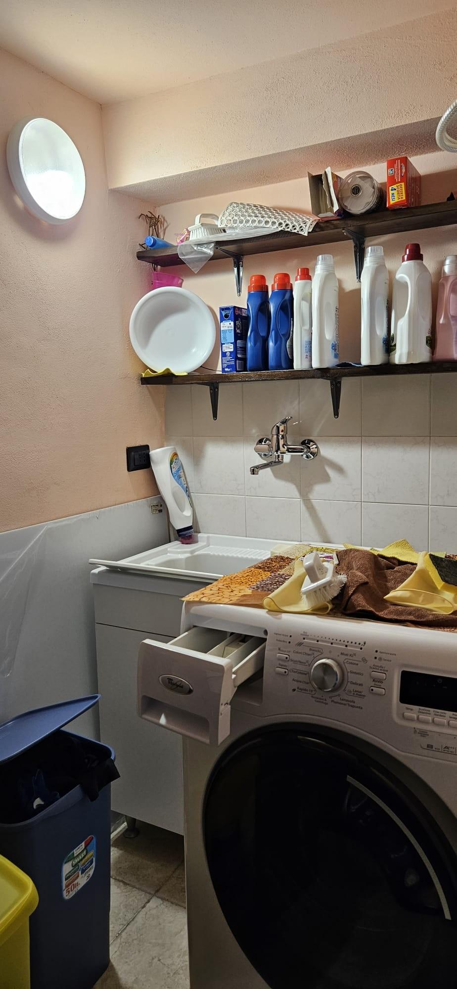 Immagine 23 di Appartamento in vendita  a Santa Maria A Monte