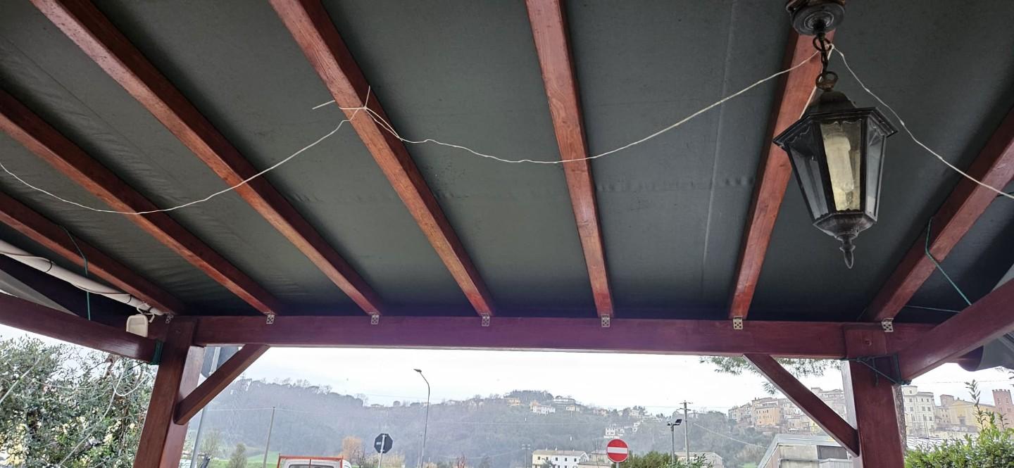 Immagine 18 di Appartamento in vendita  a Santa Maria A Monte