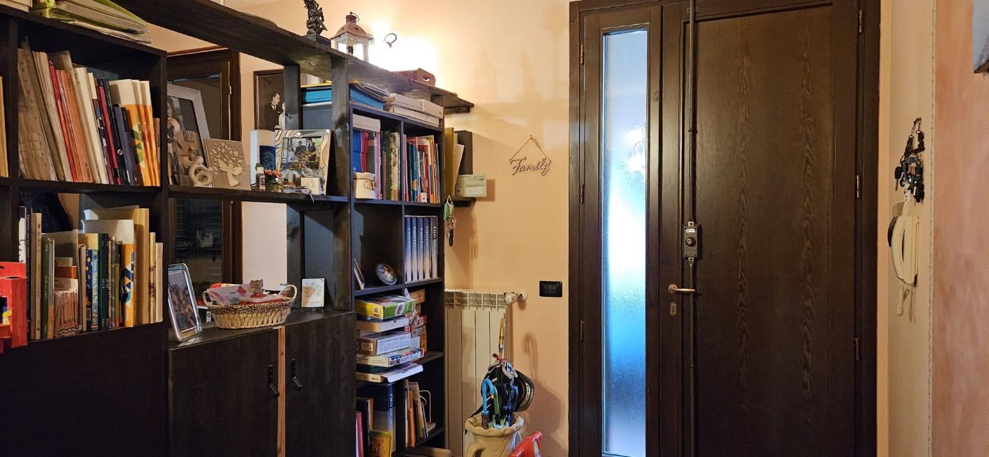 Immagine 6 di Appartamento in vendita  a Santa Maria A Monte