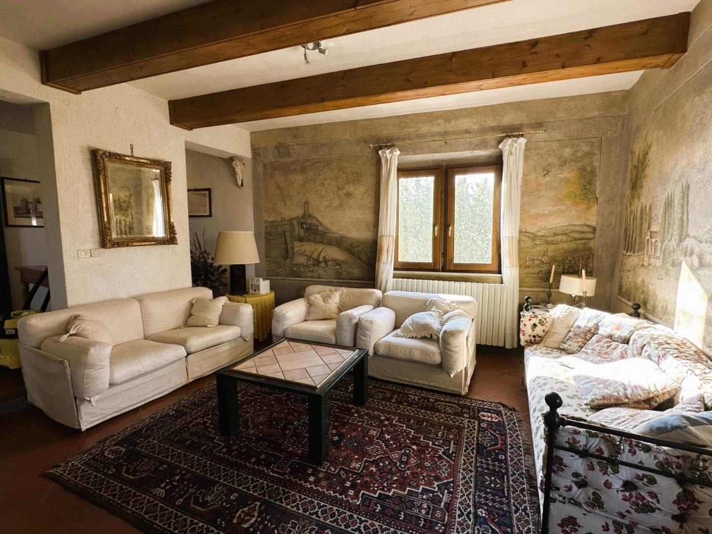 Immagine 4 di Villa in vendita  a San Miniato