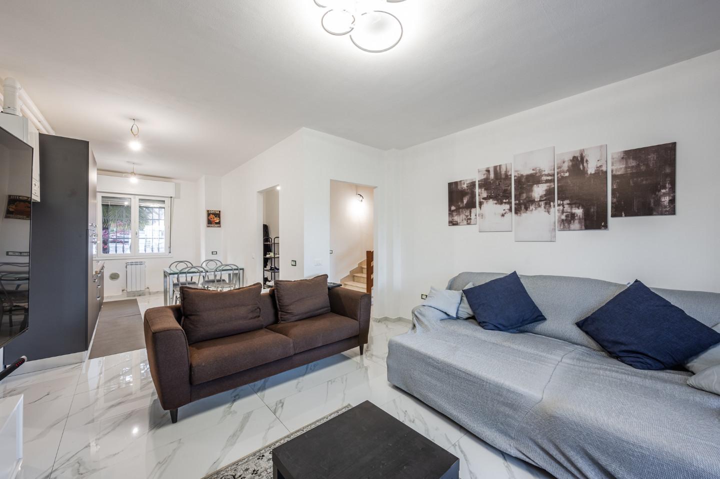 Immagine 8 di Villetta a schiera in vendita  a San Prospero