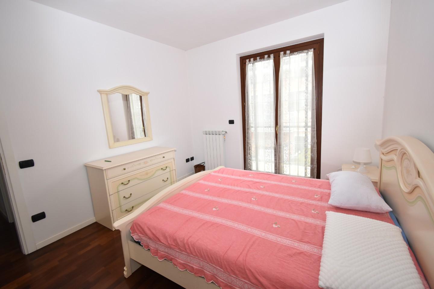 Immagine 17 di Casa bifamiliare in vendita  a Vecchiano